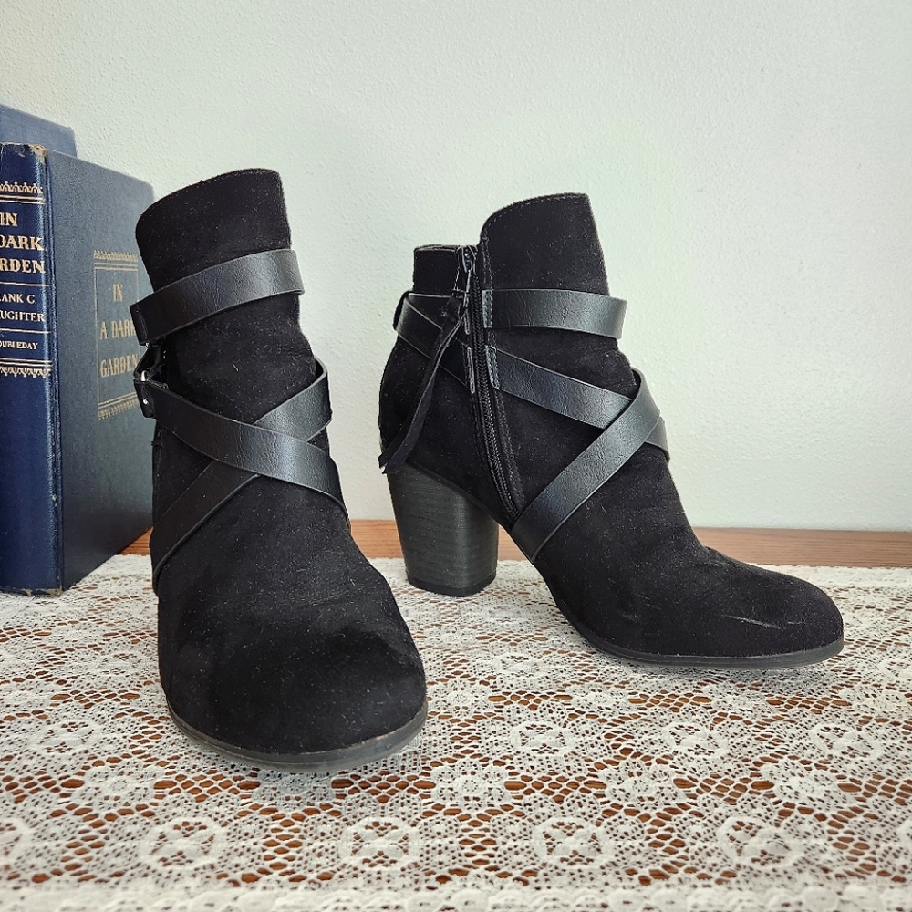 R2 Lolita Black Faux Suede Heeled Ankle Bootie